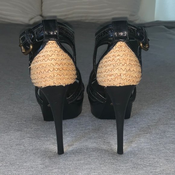 BURBERRY Heels - Picture 4 of 5